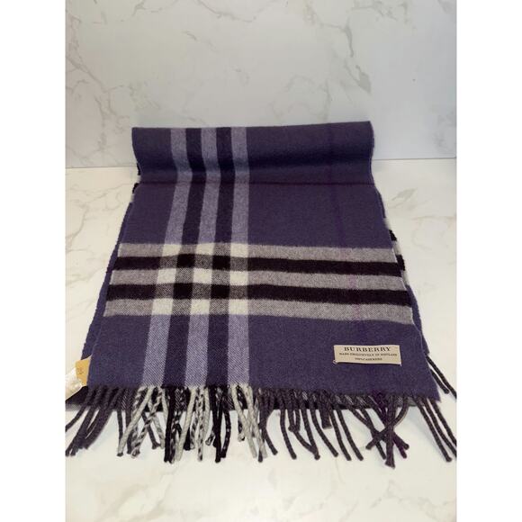 Burberry Purple Cashmere Scarf - Excellent Condition - Picture 1 of 3